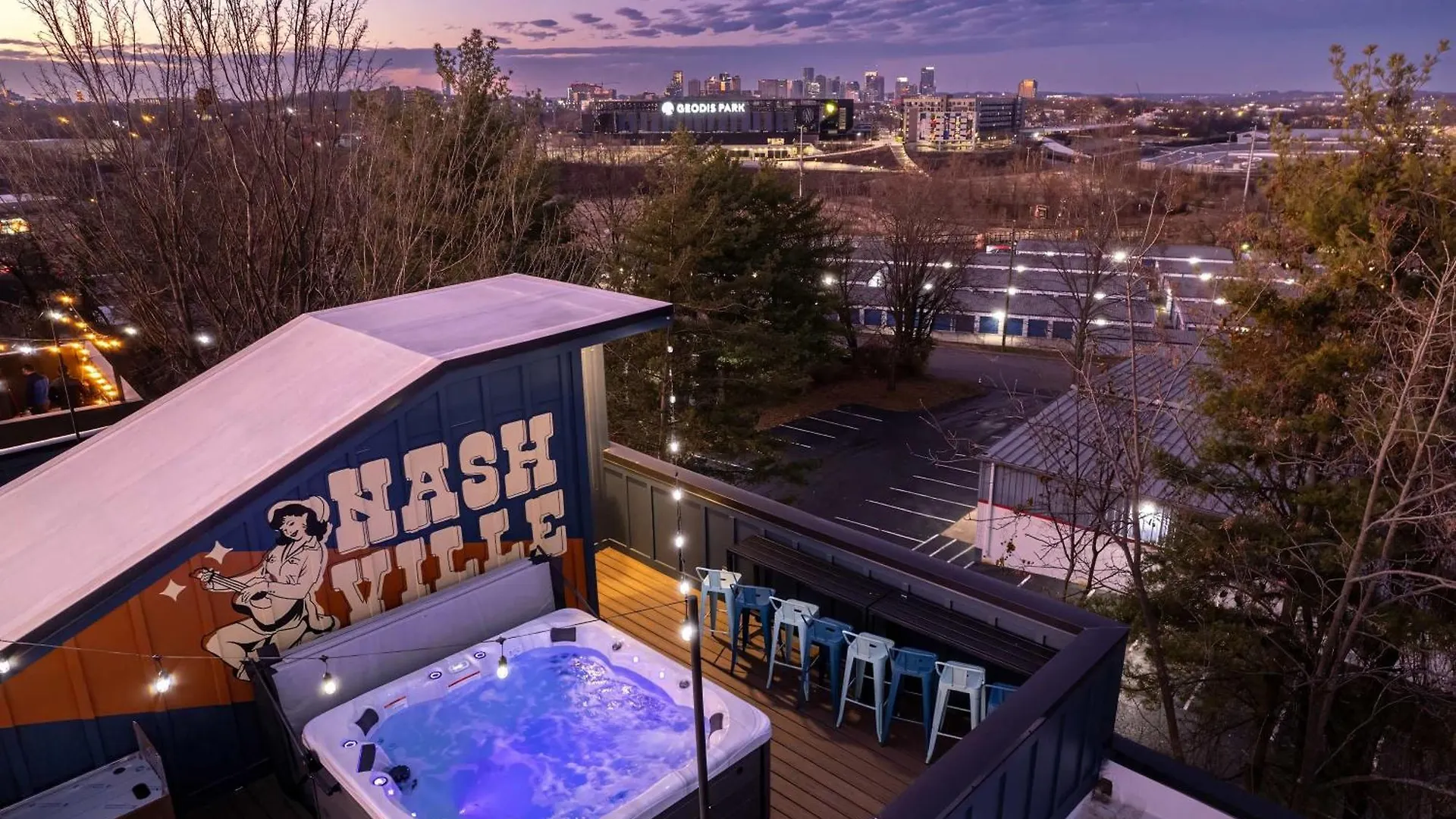 Twin Homes Rooftop Deck Hot Tub Outdoor Kitchen Νάσβιλ Σπίτι διακοπών