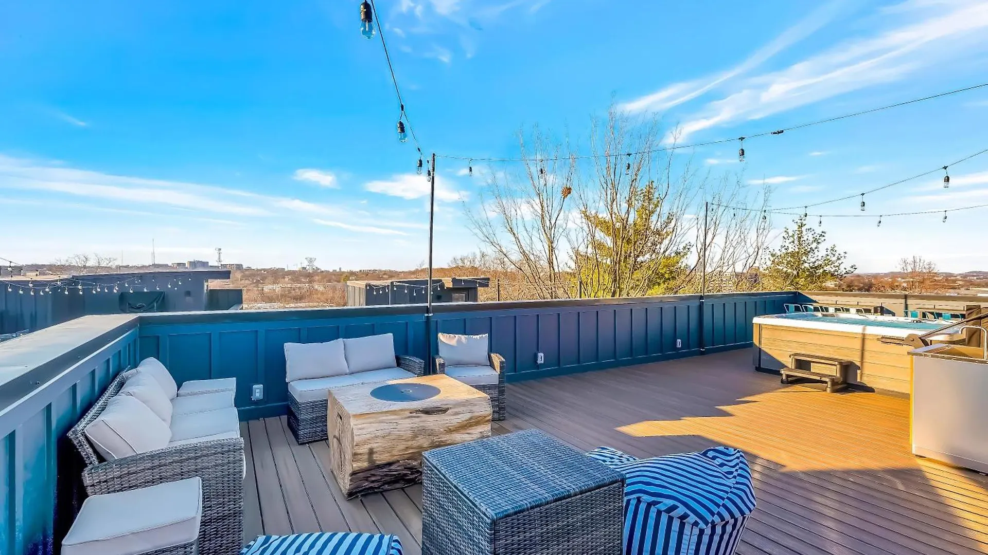 Twin Homes Rooftop Deck Hot Tub Outdoor Kitchen Νάσβιλ Σπίτι διακοπών